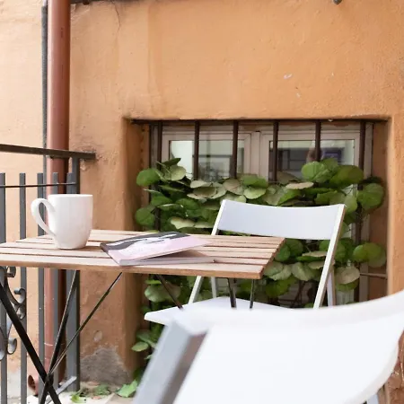 The Rent - Stylish One-bedroom In Piazza Barberini Rzym